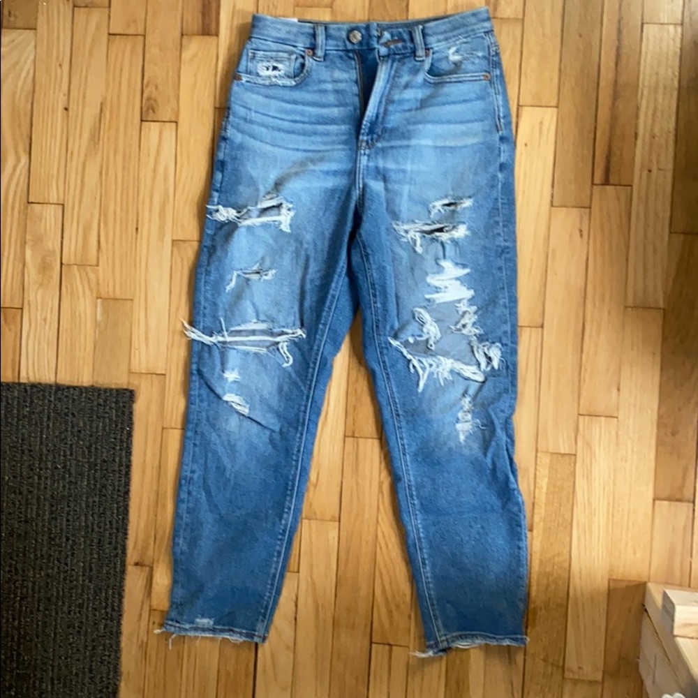 Curvy American Eagle Mom Jeans